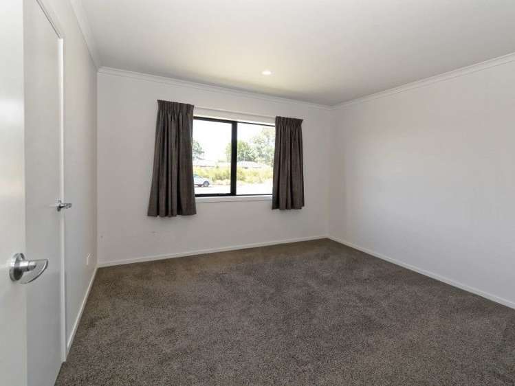 6 Rengarenga Close Baverstock_8