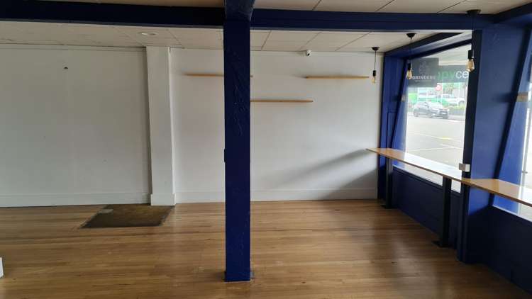 221 Devon Street east New Plymouth Central_5