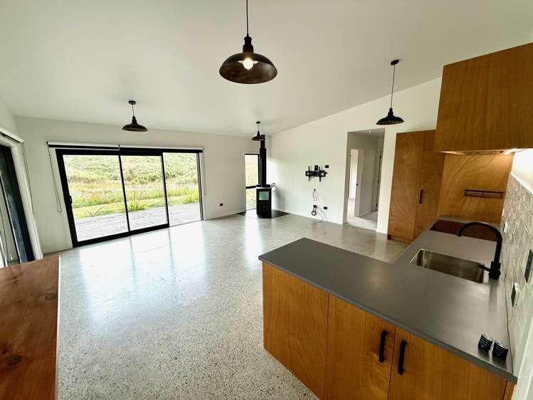 7 Maungatawhiri Road Raglan_24