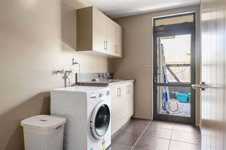 22 Palliser Drive Huntington_23