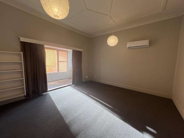 2/117 McMurdo Street Ashburton_3