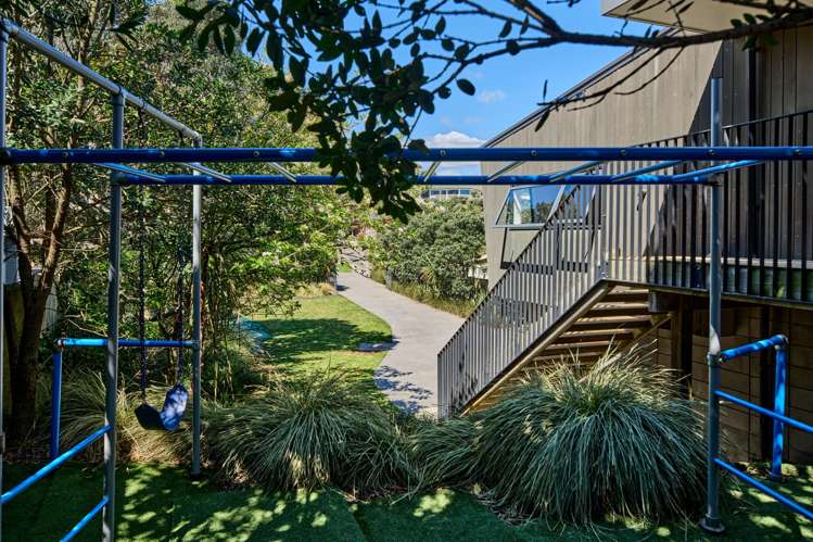102 The Esplanade Raumati South_27