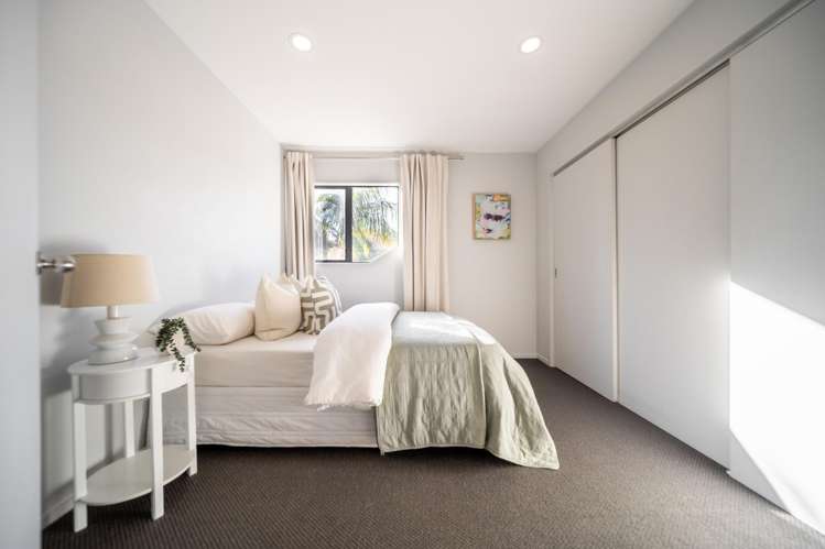 10C Tipene Place Meadowbank_19