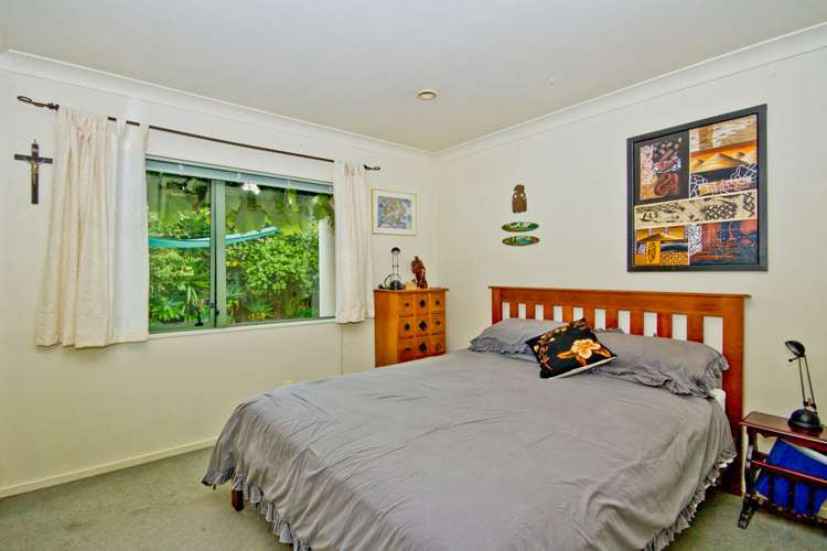 56 Rosier Road Glen Eden_11