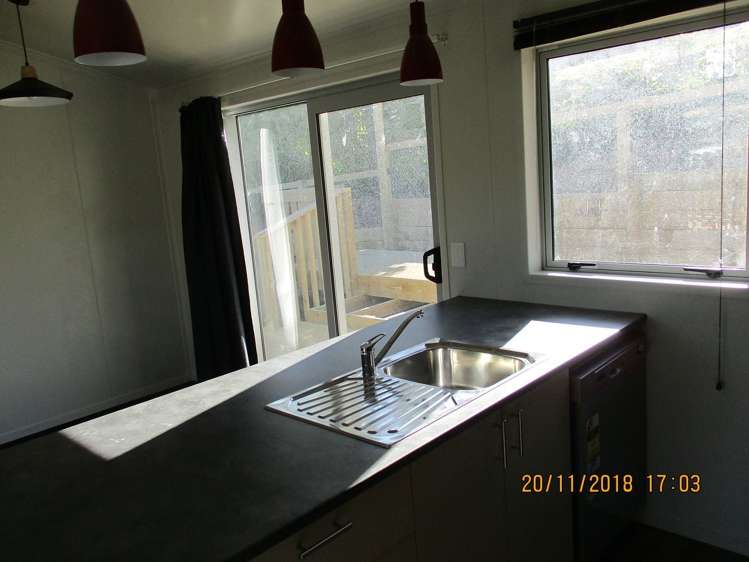 33A Bracken Road Paparangi_2