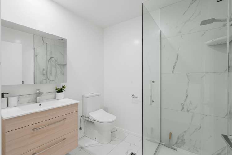 11/4 Riccarton Road Riccarton_6