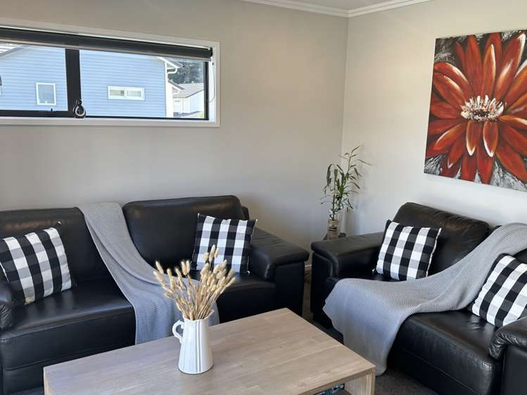 9 Ashington Road Silverstream_18