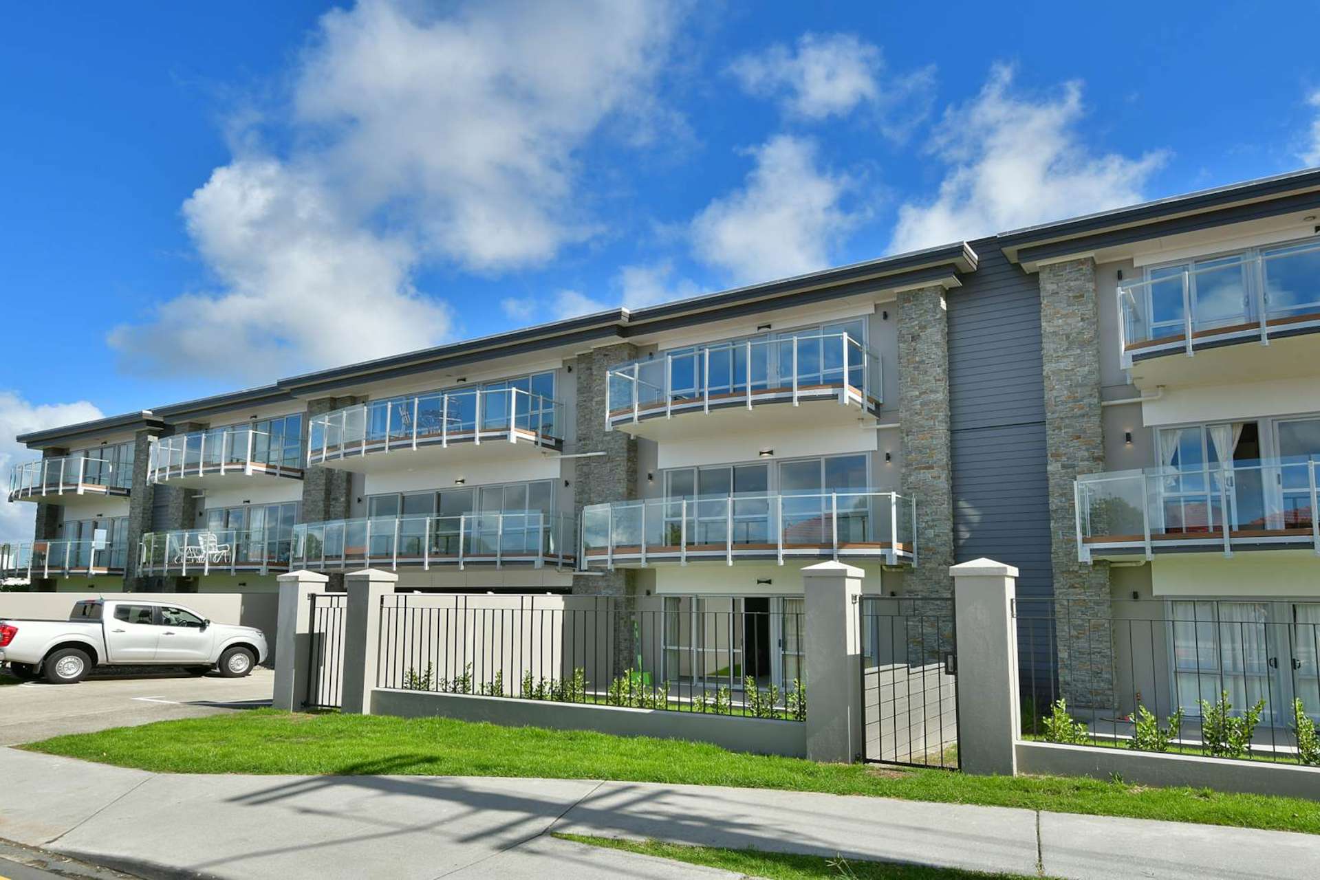 304/252 Centreway Road Orewa_0