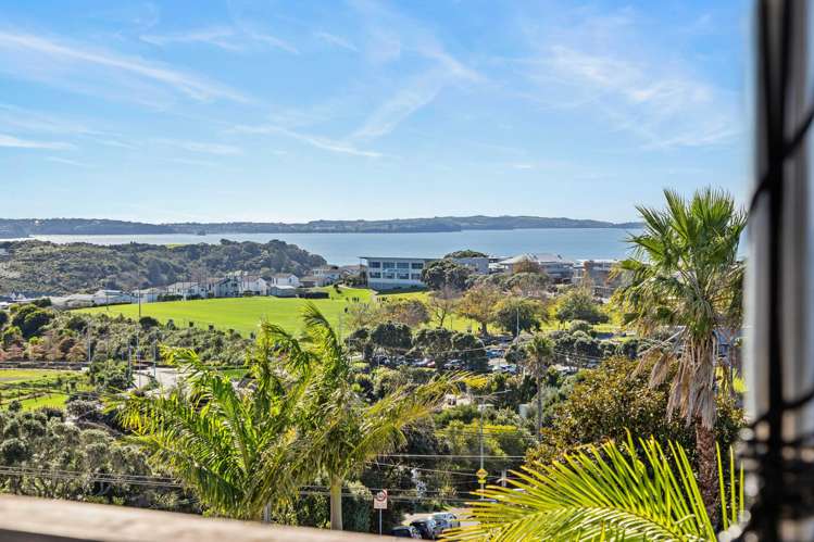 196 Glenvar Road Torbay_4