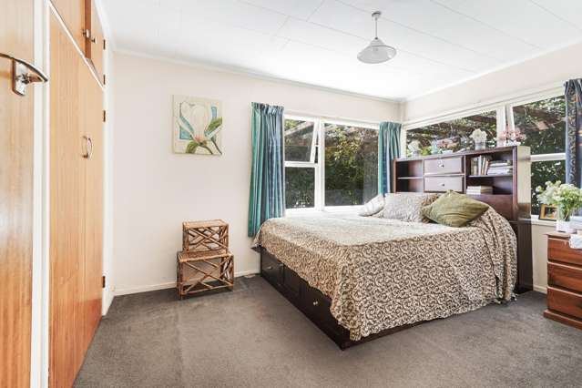 65 Resthill Crescent Glenview_3