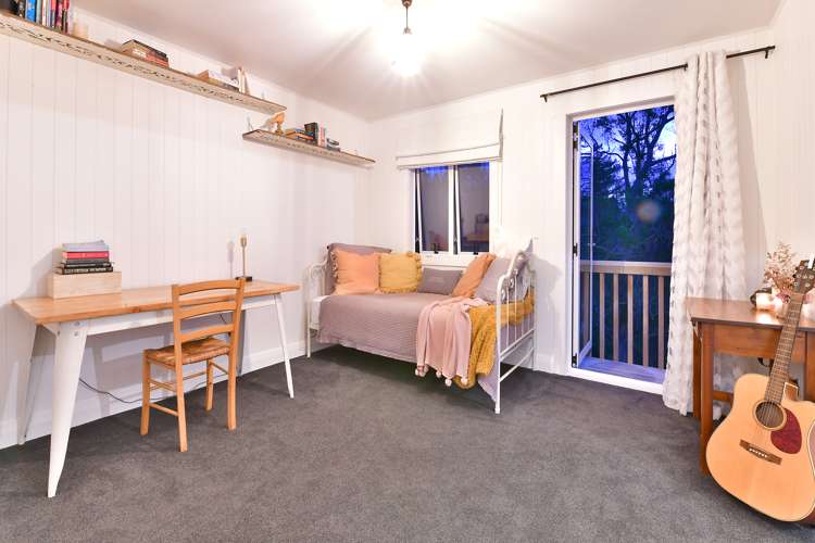 23 Hobbs Road Matakatia_17