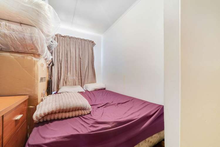 2/34 Plumley Crescent Mangere_6