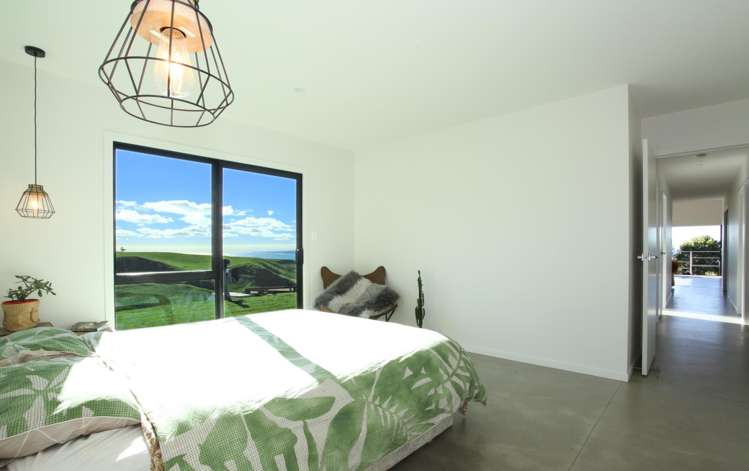 668 Te Hutewai Road Raglan_10