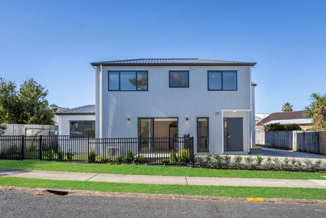 27a Megan Avenue Pakuranga Heights_1