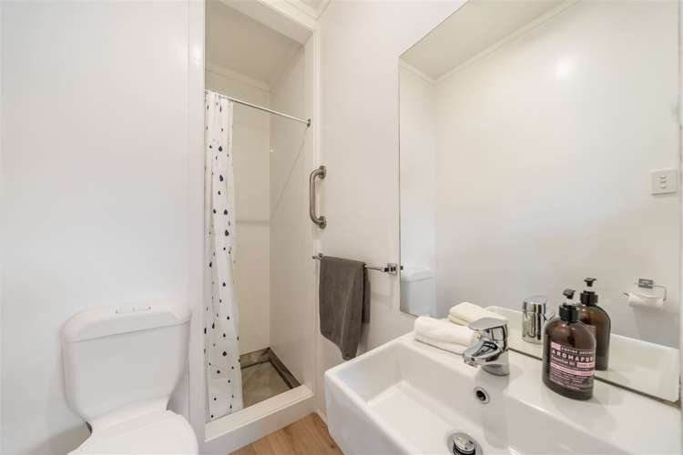 1185 Fergusson Drive Clouston Park_20