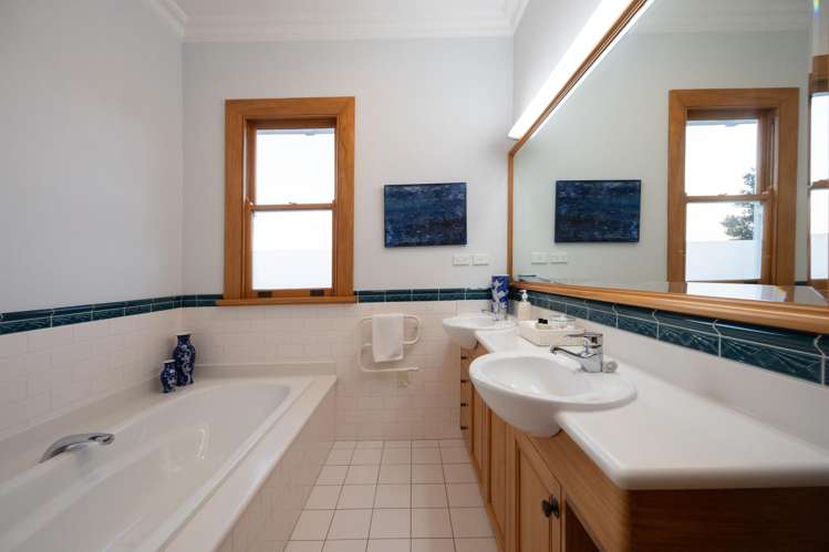 4 Sierra Court Roslyn_24