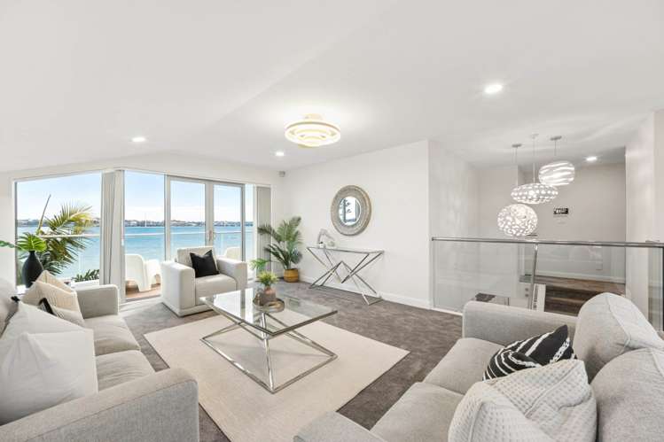 9 The Parade Bucklands Beach_45