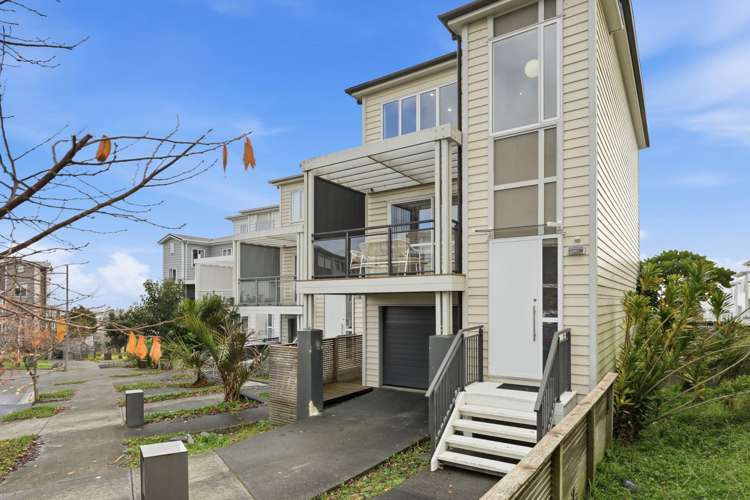 5 Panakenake Way Flat Bush_24