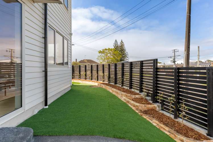 38 Antrim Crescent Otara_26