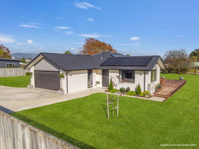 Family Luxury on the Edge of Town