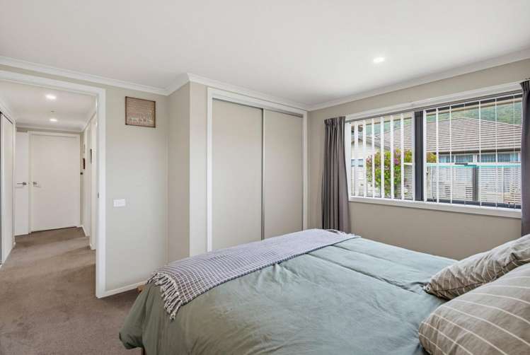 35 Waipunahau Road Waikanae_24