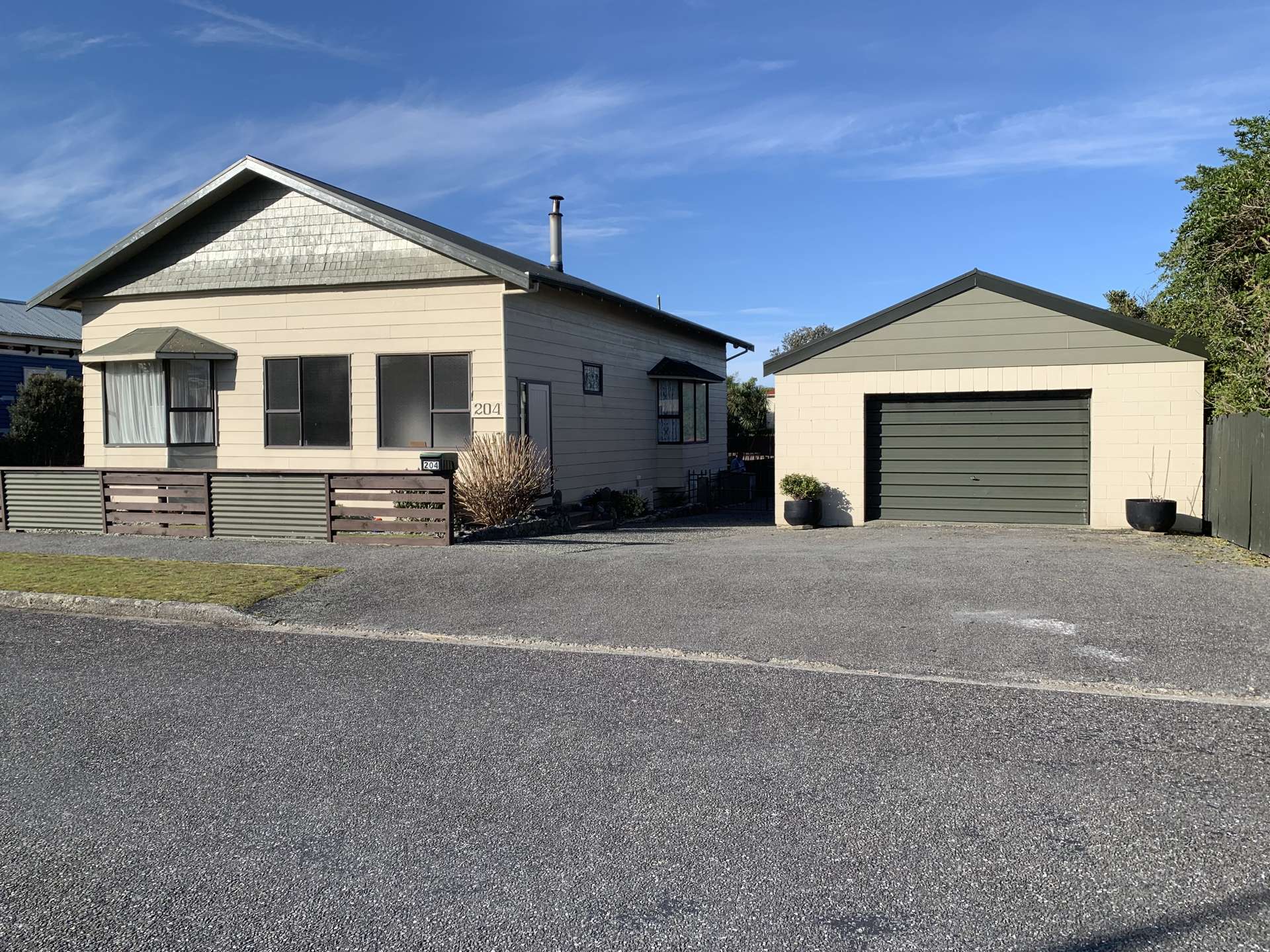 204 Revell Street Hokitika_0