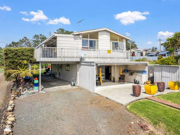9 Sandy Beach Road_0