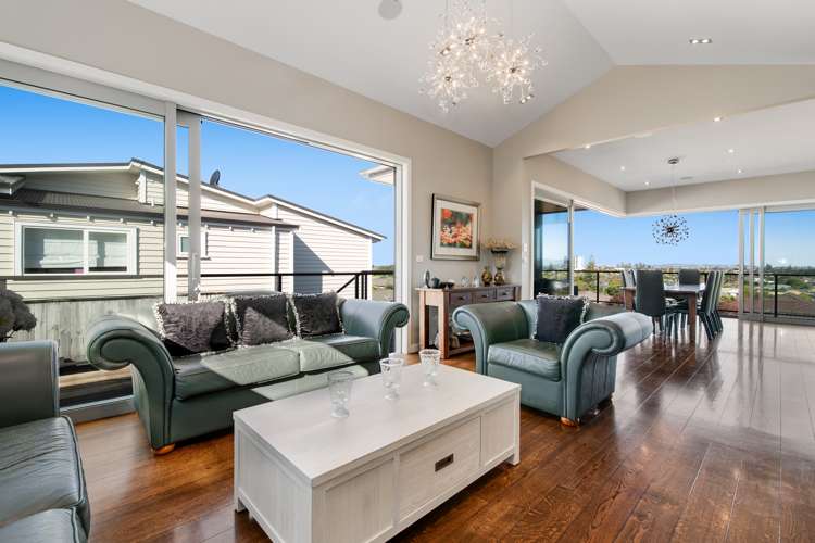 31 Grand Drive Orewa_10