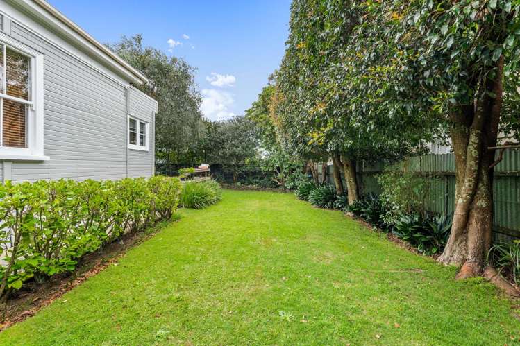 24 Royal Terrace Sandringham_12