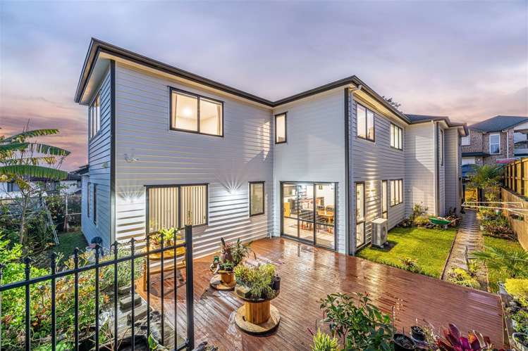 216C Metcalfe  Road Ranui_1