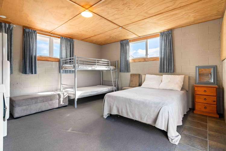 303B Beach Road Whangamata_21