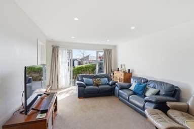 11/16 Hamill Road_2