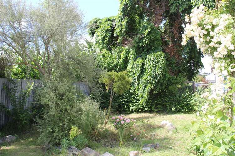 15 High Street Hawarden_23