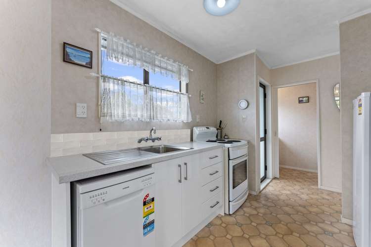 11 Ferndale Place Feilding_5