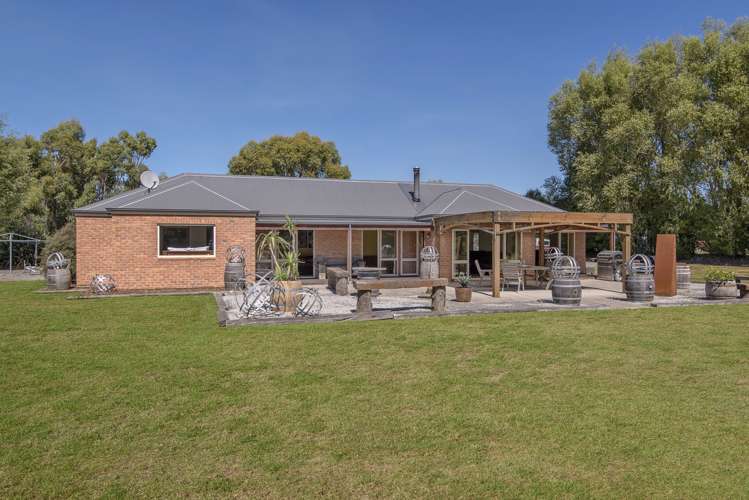 164 Smiths Road Leithfield_19