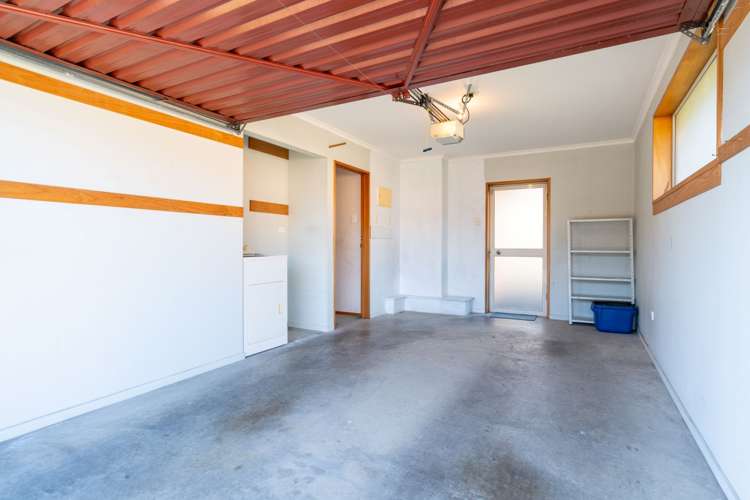 44 Burgess Street Green Island_12