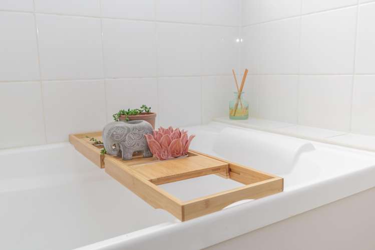 2a Stella Grove Newlands_12