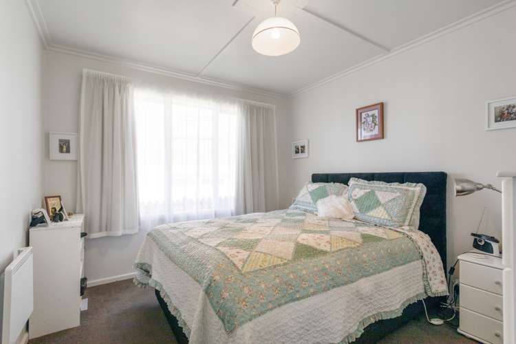 246 Marine Parade Bluff_11