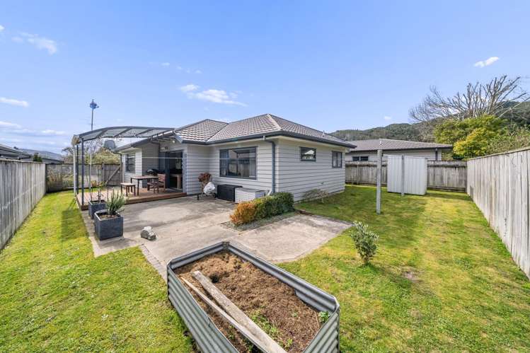 5 Poppy Watts Grove Stokes Valley_15