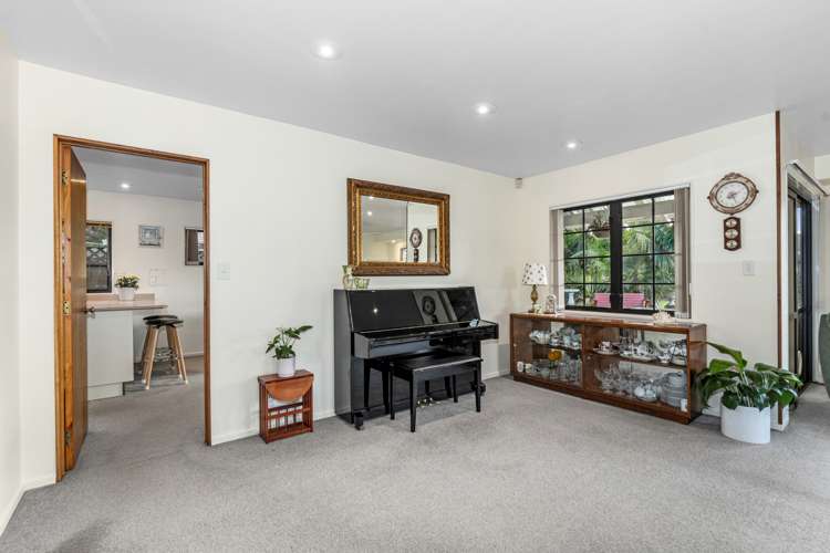 2 Brentwood Avenue Kamo_7