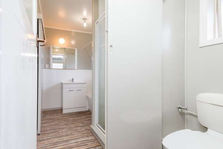 6 Sexton Place Manurewa_10