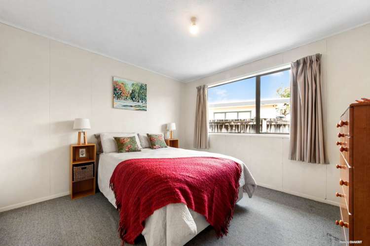 7 Patrice Place Massey_8