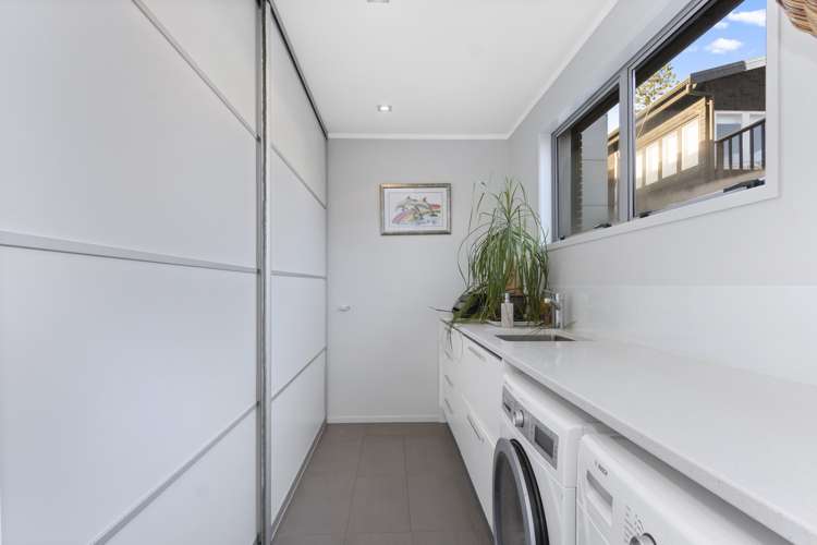 36 Marine Parade Mount Maunganui_18