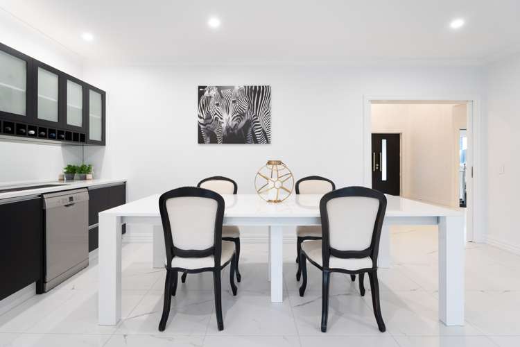 100 Melksham Drive Churton Park_5