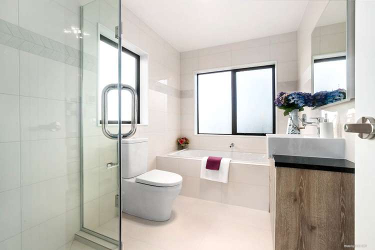 40 Matahae Drive Flat Bush_20