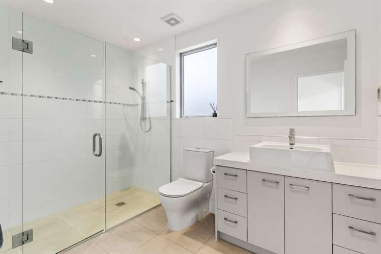 32 Constellation Avenue Beachlands_21