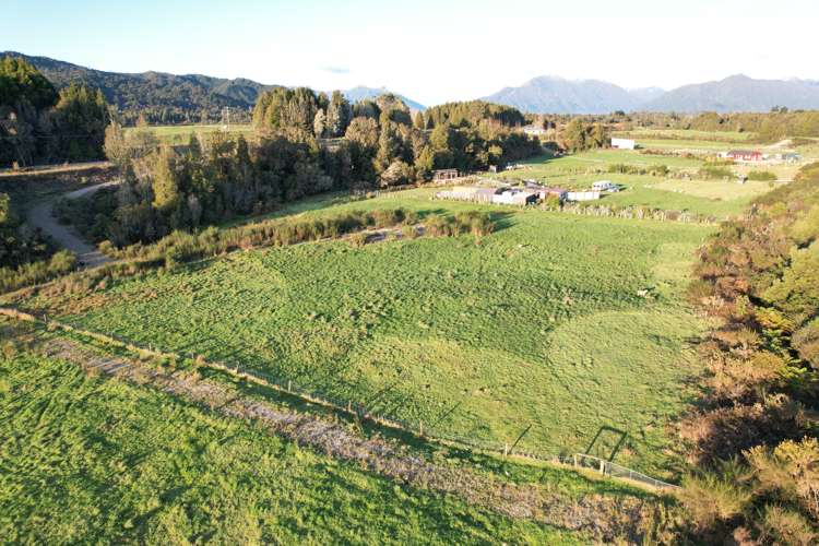 916 Old Christchurch Road Hokitika_2