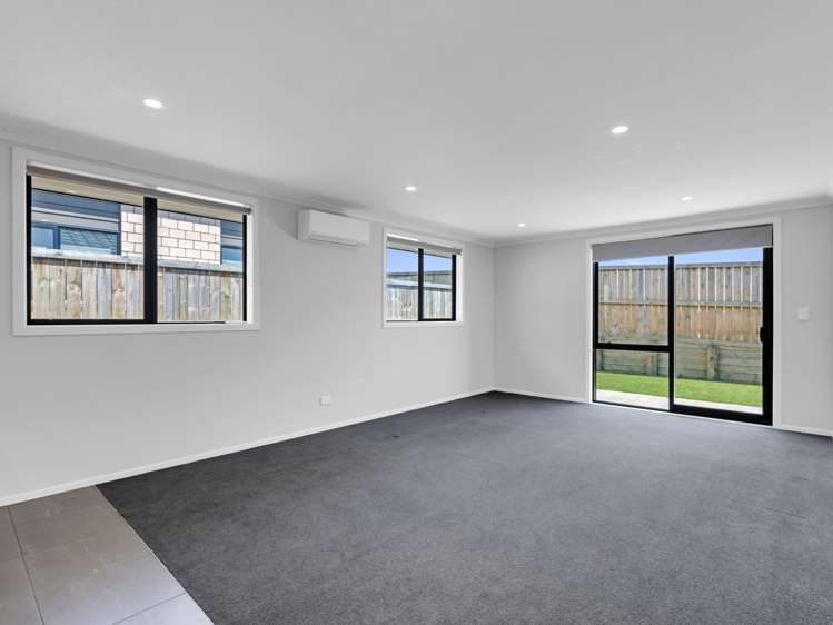 31 Waruhia Crescent_5