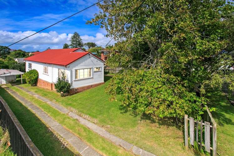 9 Roseberry Avenue Birkenhead_19