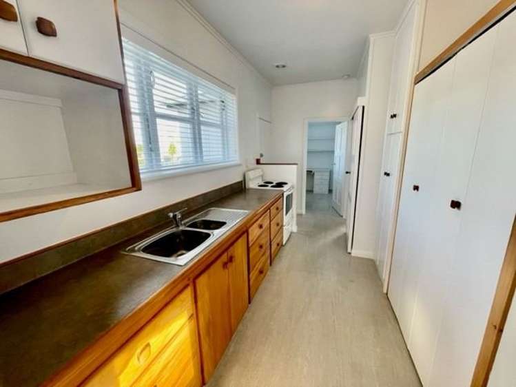 12 Ajax Street Narrow Neck_2